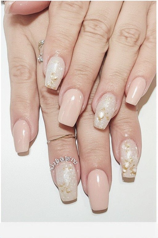Nude Short Natural Nails Art