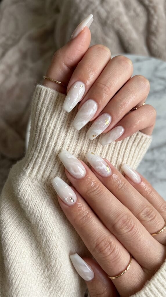 5 Cloud White Milky Nails Ideas That Look Soft and Luxury