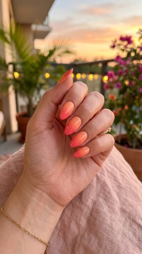 5 Peach Sunset Ombré Nail Ideas That Look Soft and Dreamy
