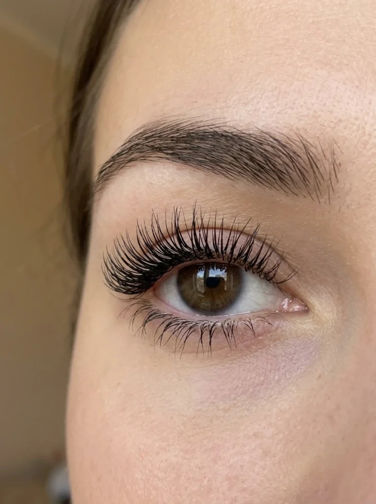 The-Bright-Mascara-Tips
